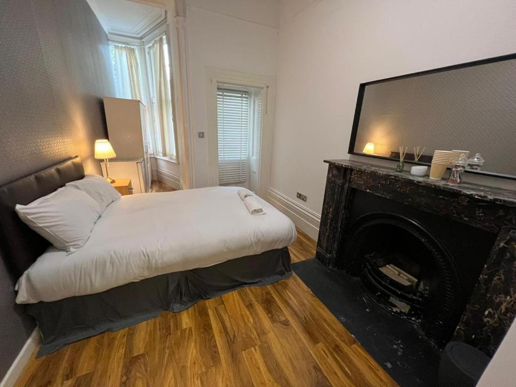 Cavali Hotel London Ngoại thất bức ảnh