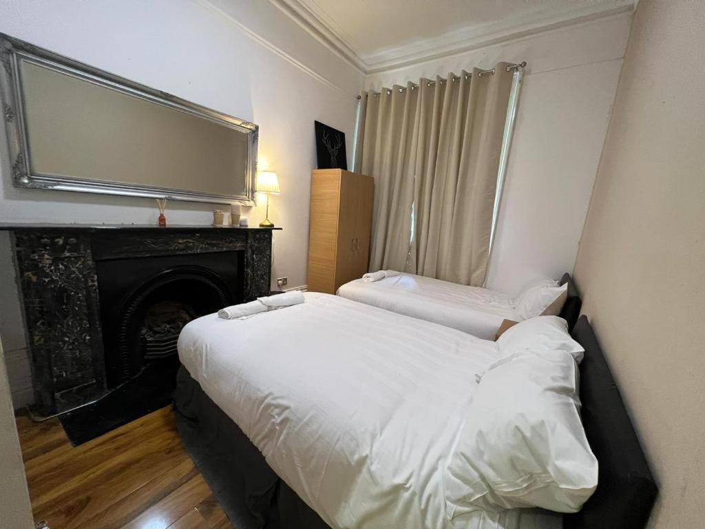Cavali Hotel London Ngoại thất bức ảnh